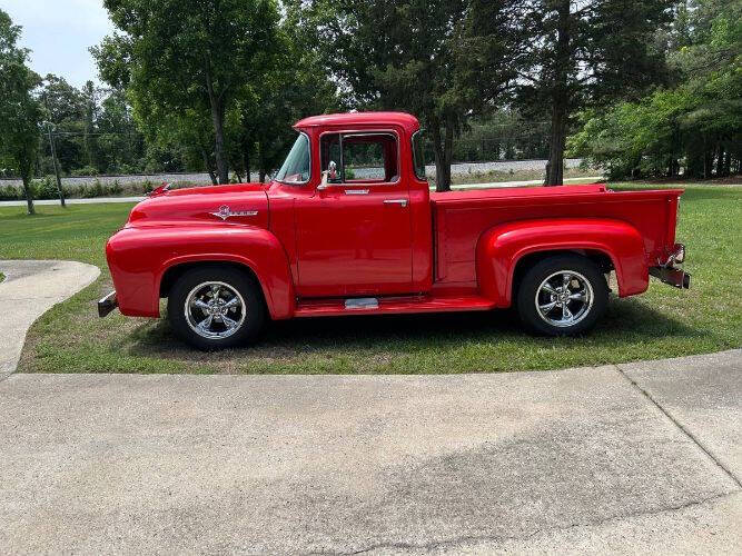 Ford-F-100-1956-Red