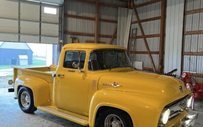 Ford F-100 1956