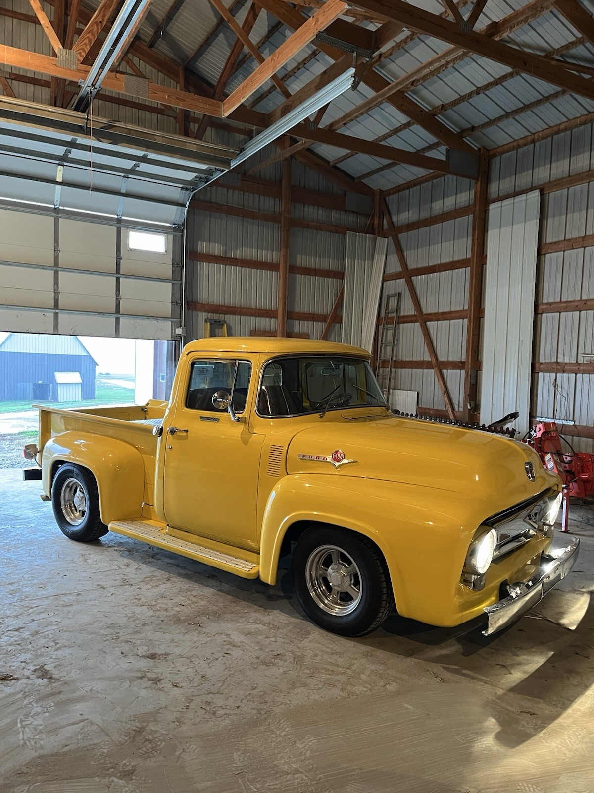 Ford-F-100-1956-Standard-Cab-Pickup