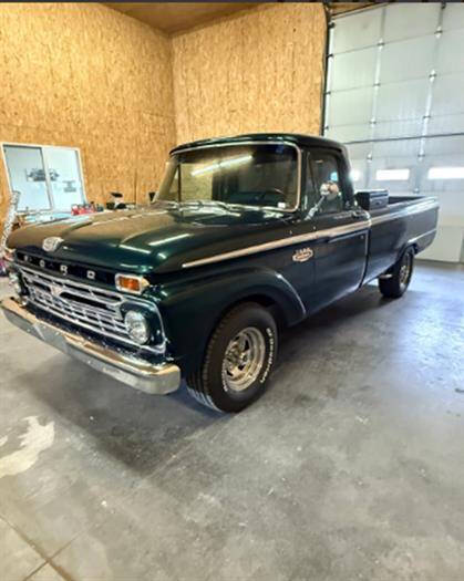 Ford-F-100-1966-Forest-Green-Metallic-Cloth