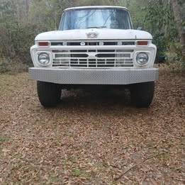 Ford-F-100-1966-White