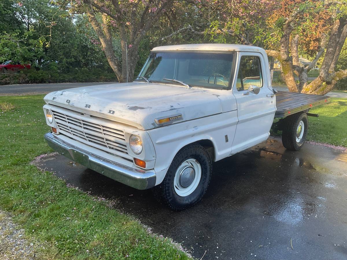 Ford-F-100-1968-white