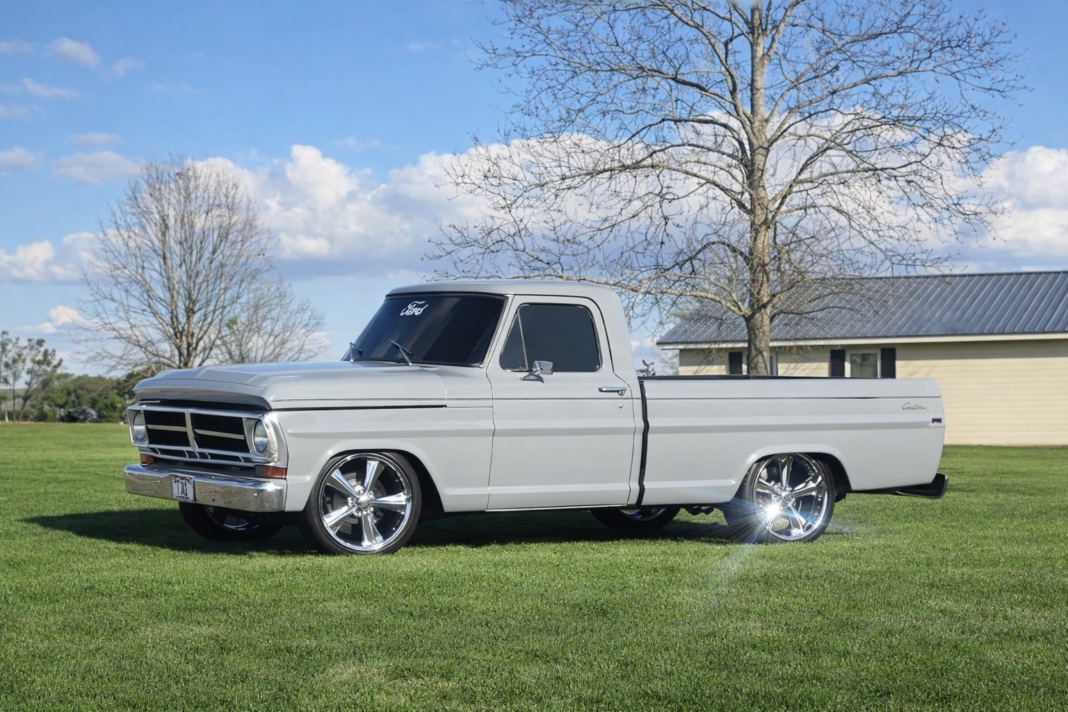 Ford-F-100-1971-Standard-Cab-Pickup-Black