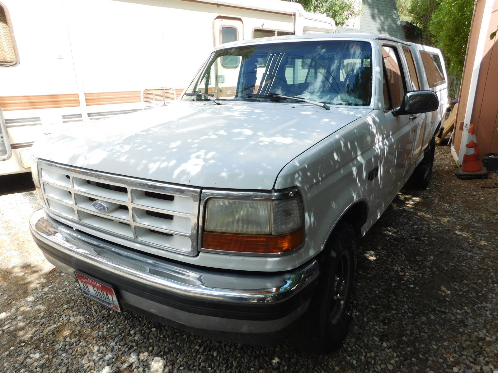 Ford-F-150-1994-Extended-Cab-Pickup-Gray