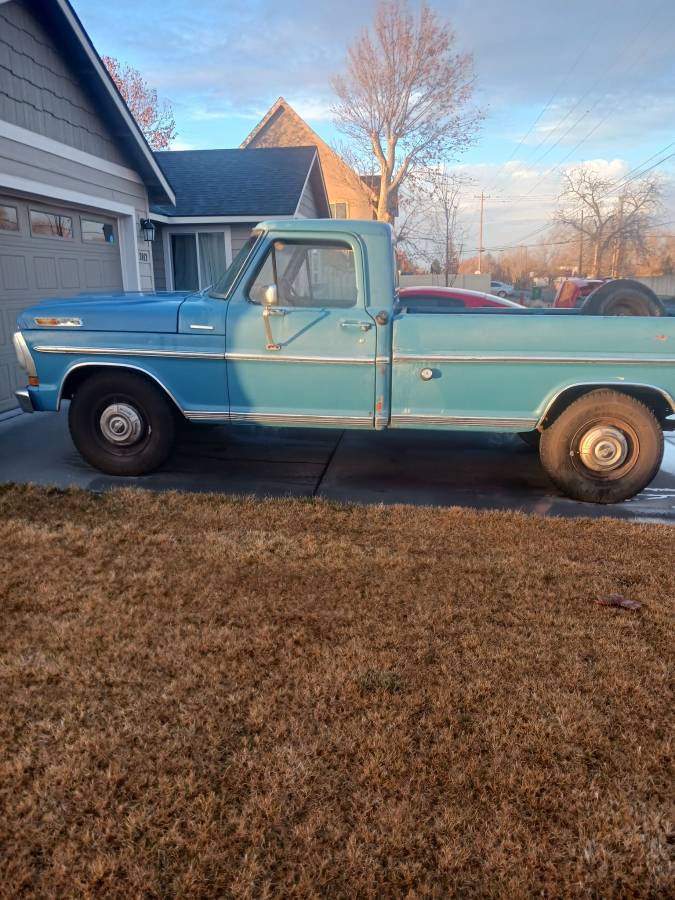 Ford-F-250-1971-blue