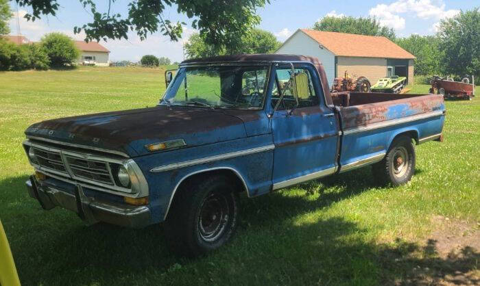 Ford-F-250-1972-Blue