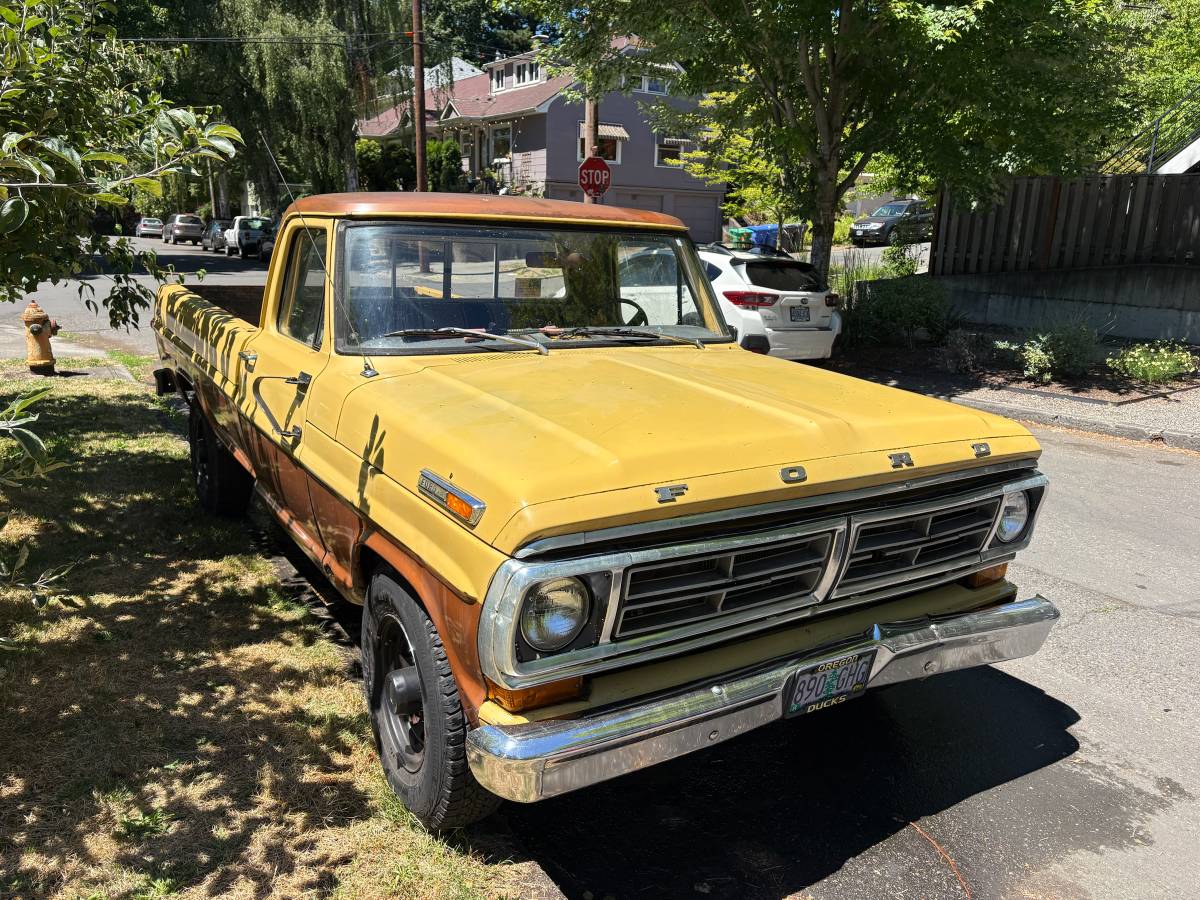 Ford-F-250-1972-brown