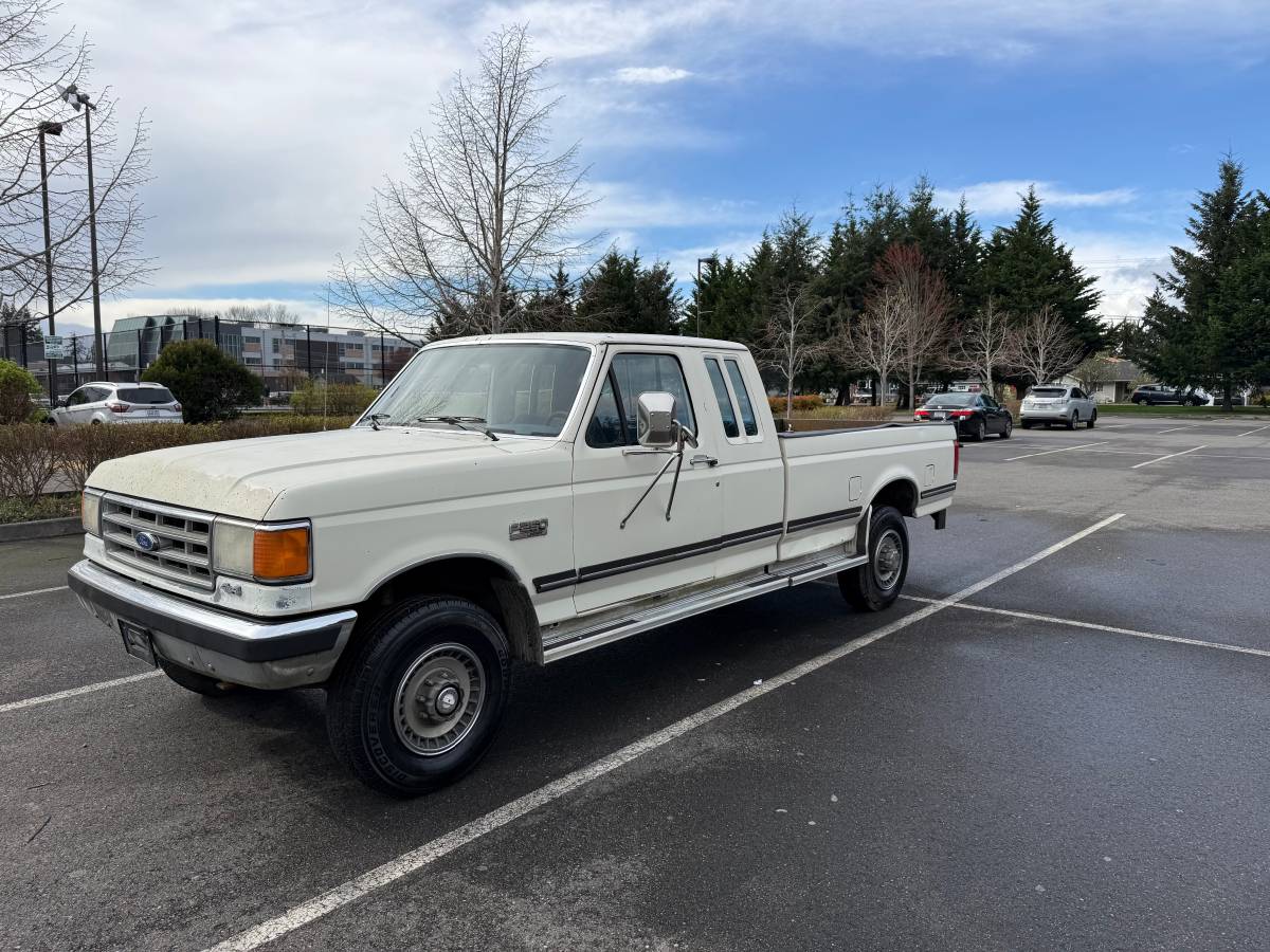 Ford-F-250-1987