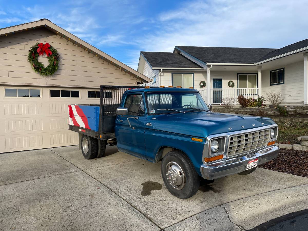 Ford-F-350-1978-blue