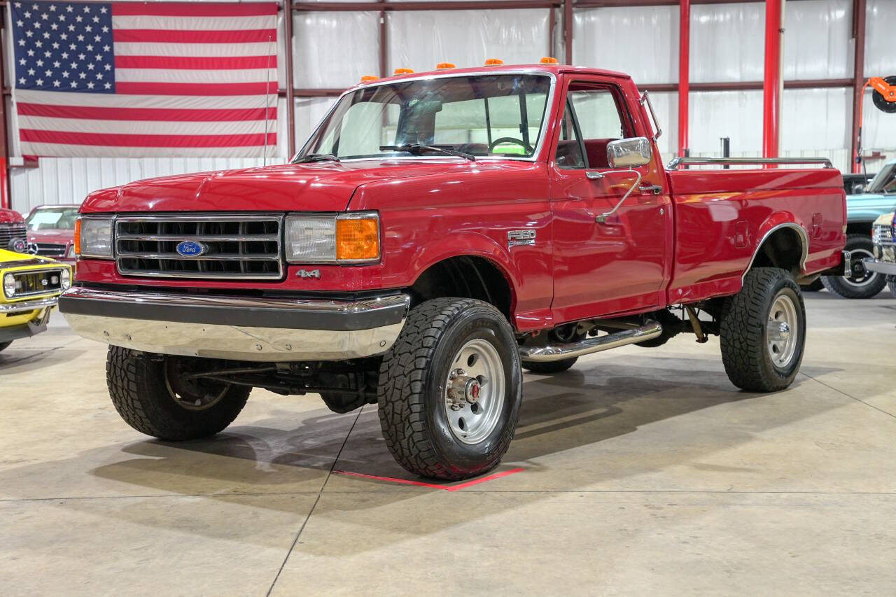 Ford-F-350-1991-Red-Red