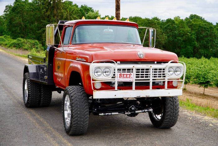 Ford-F-350-super-duty-1958