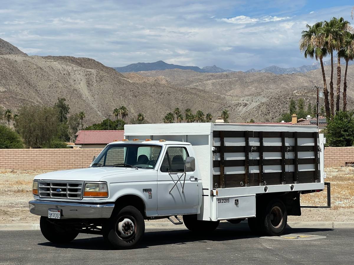 Ford-F-superduty-1995-white
