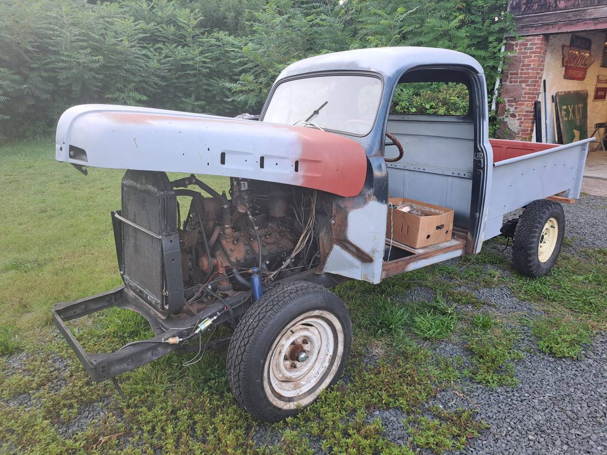 Ford-F1-pickup-truck-1951-blue