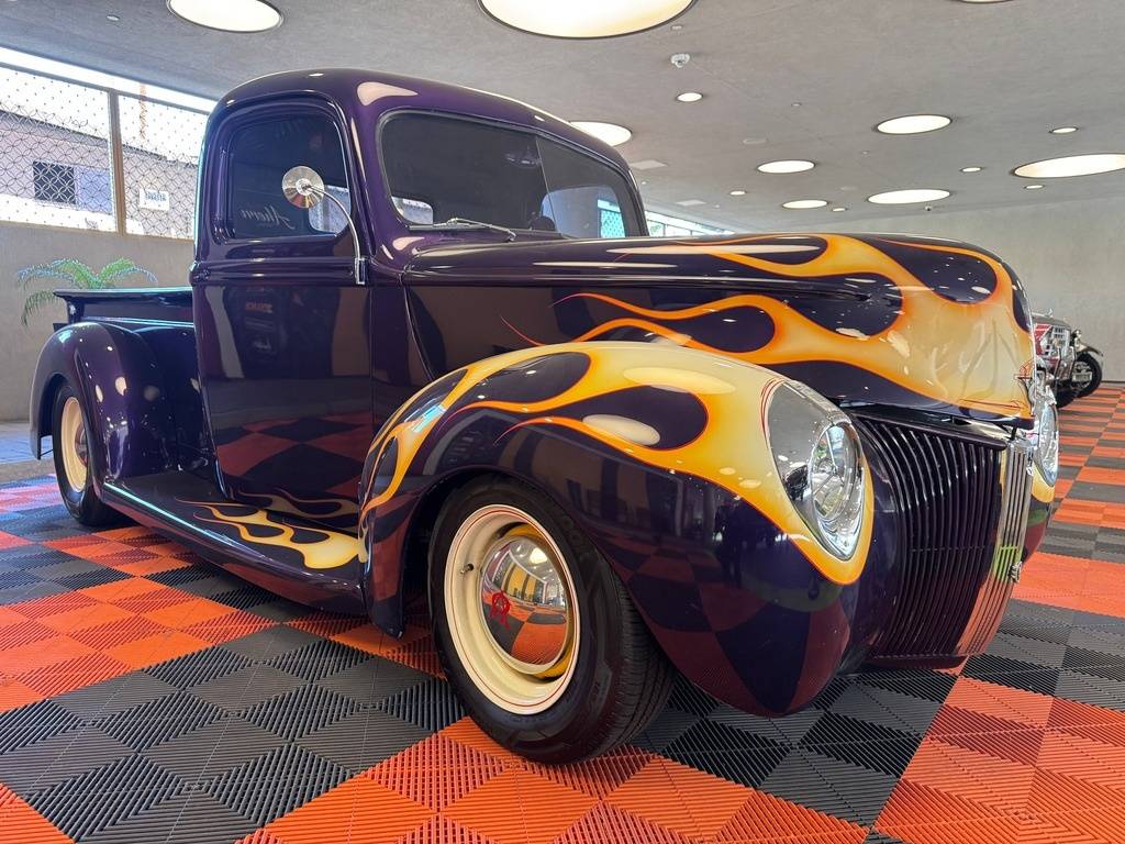 Ford-F1-restomod-1941-purple