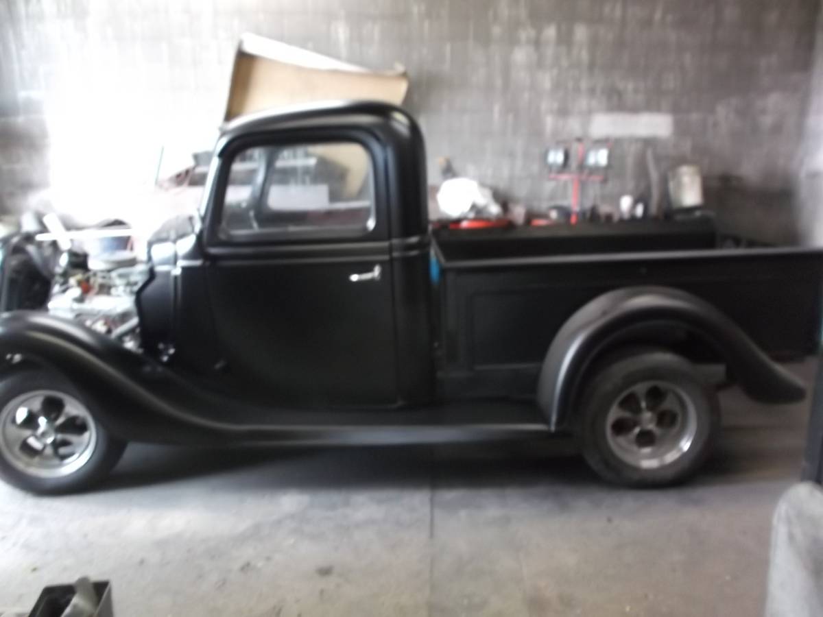 Ford-F100-1937-black