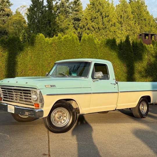 Ford-F100-1967-blue