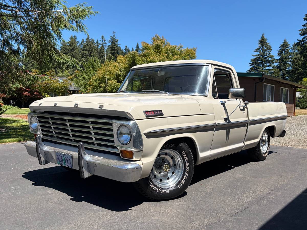 Ford-F100-custom-1967