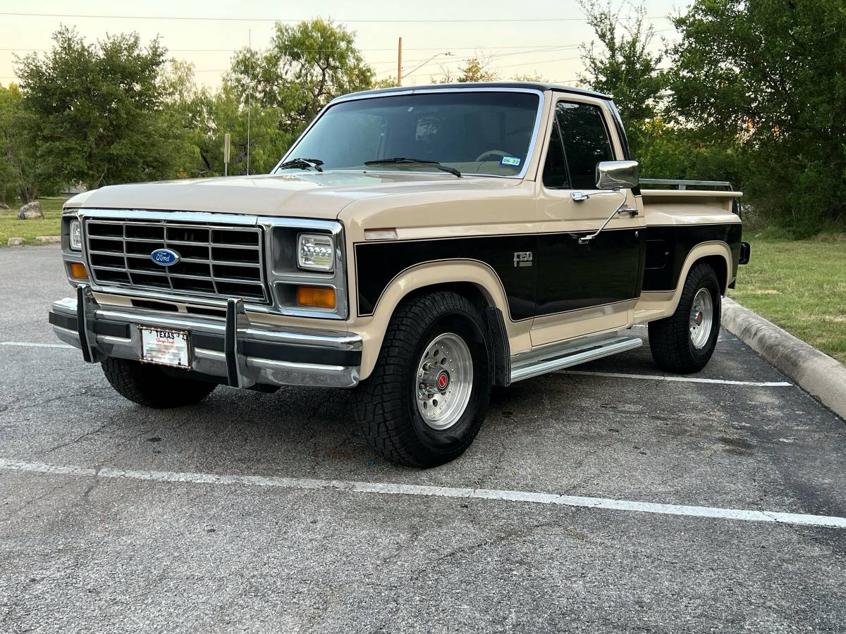 Ford-F150-1984