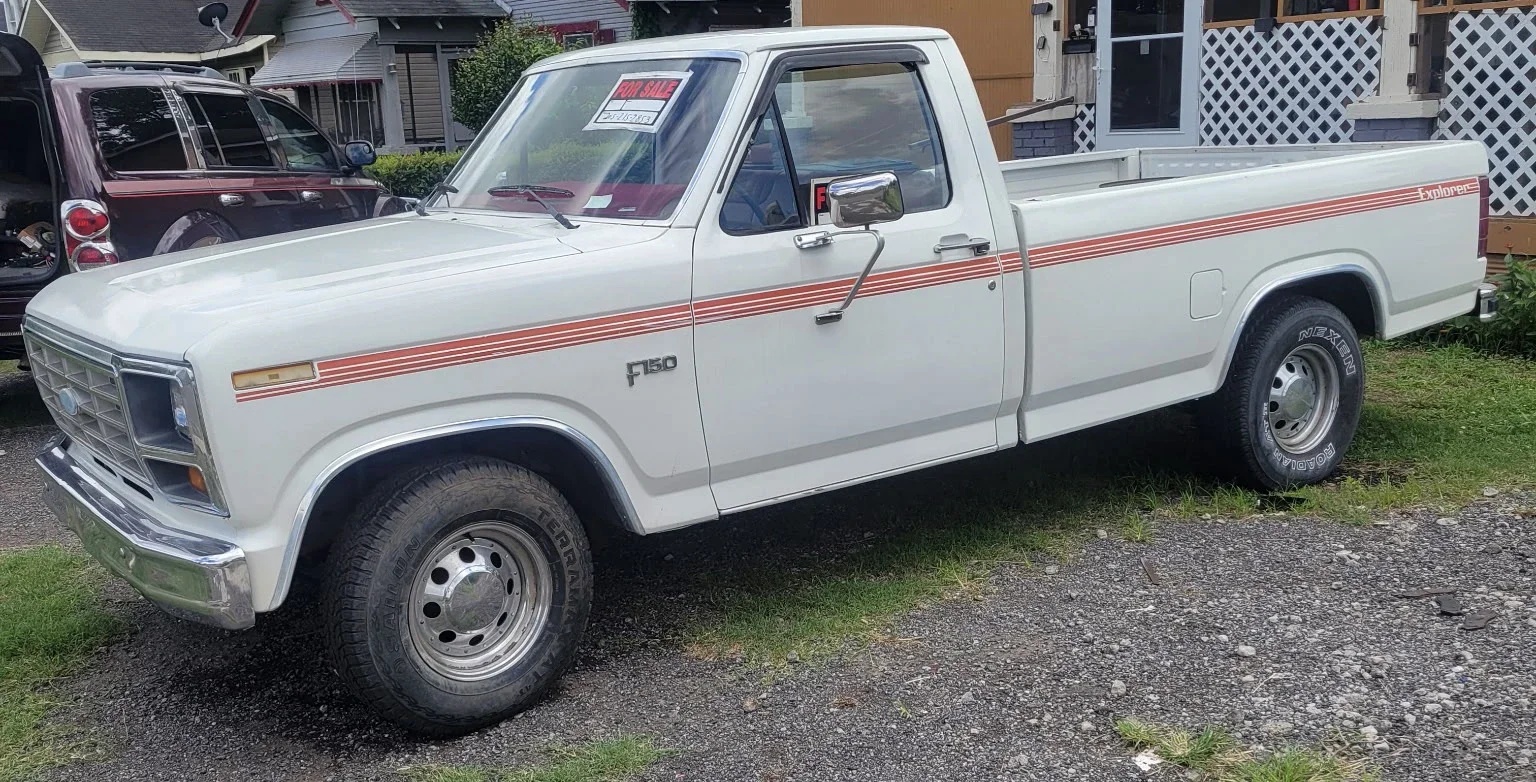 Ford-F150-2wd-regular-cab-1984-White-Red
