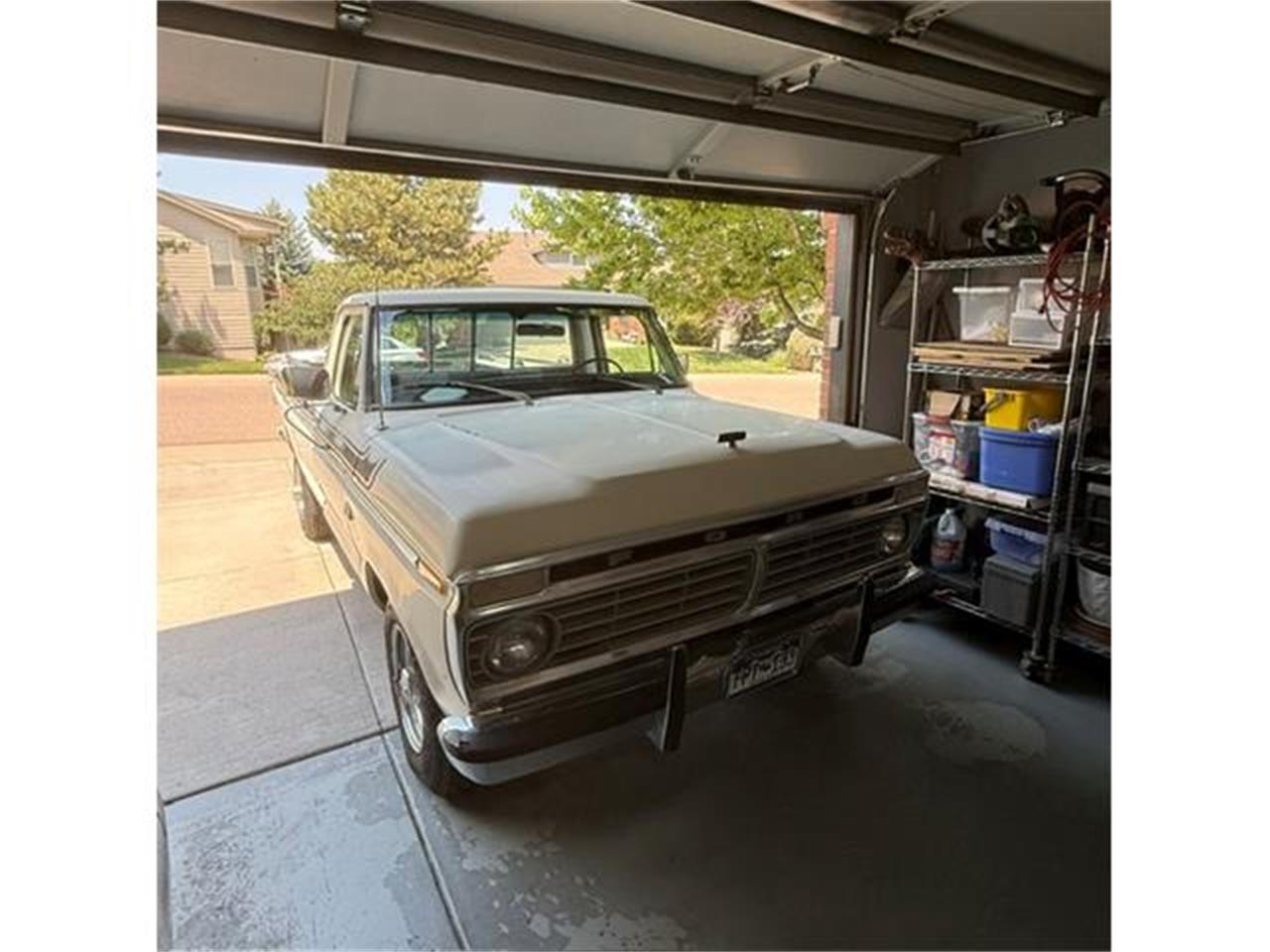 Ford-F250-1975-White-White