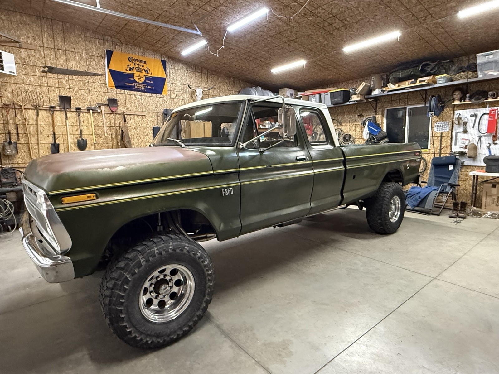 Ford-F250-1976