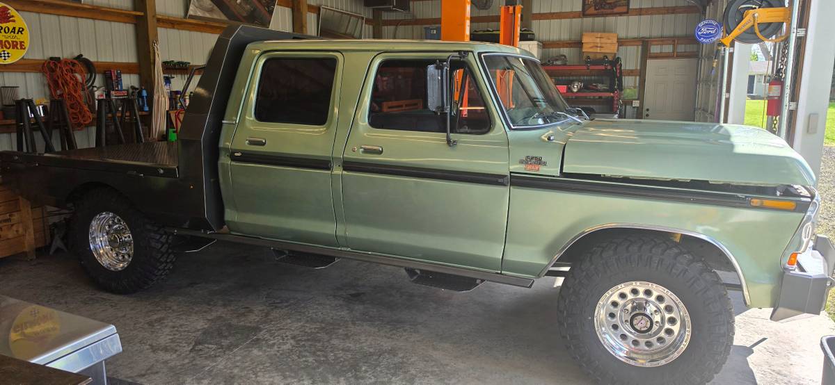 Ford-F250-1979-green