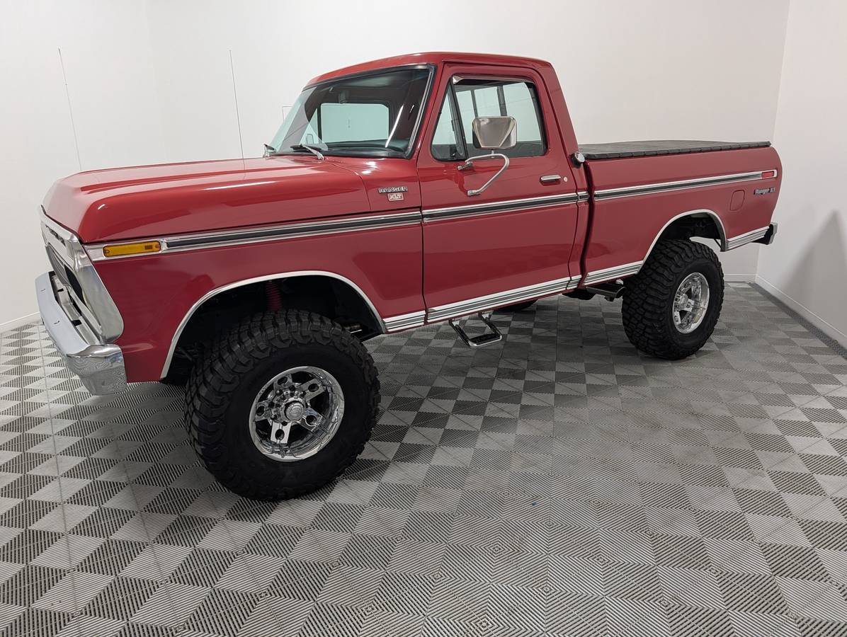 Ford-F250-4x4-1973