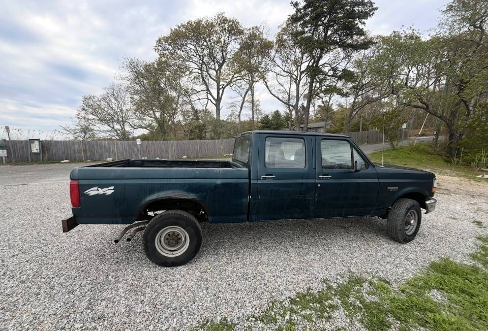 Ford-F250-crew-cab-4x4-1996