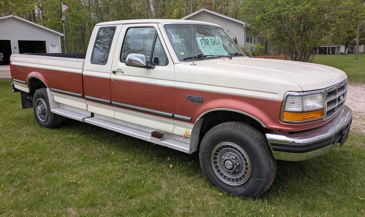 Ford-F250-xlt-4x4-diesel-1994-custom