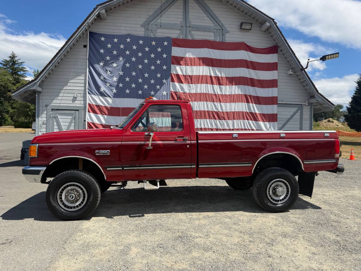 Ford-F350-lariat-4x4-1989