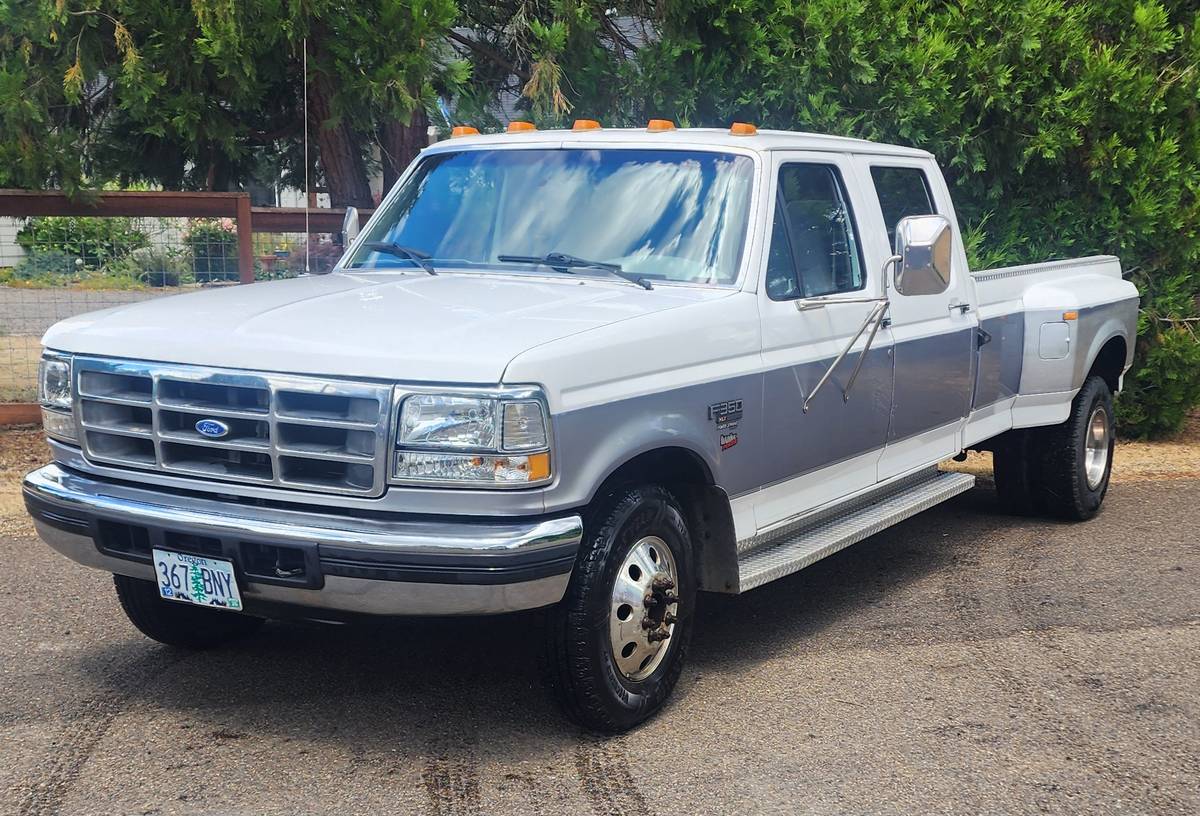 Ford-F350-xlt-dually-1995-white