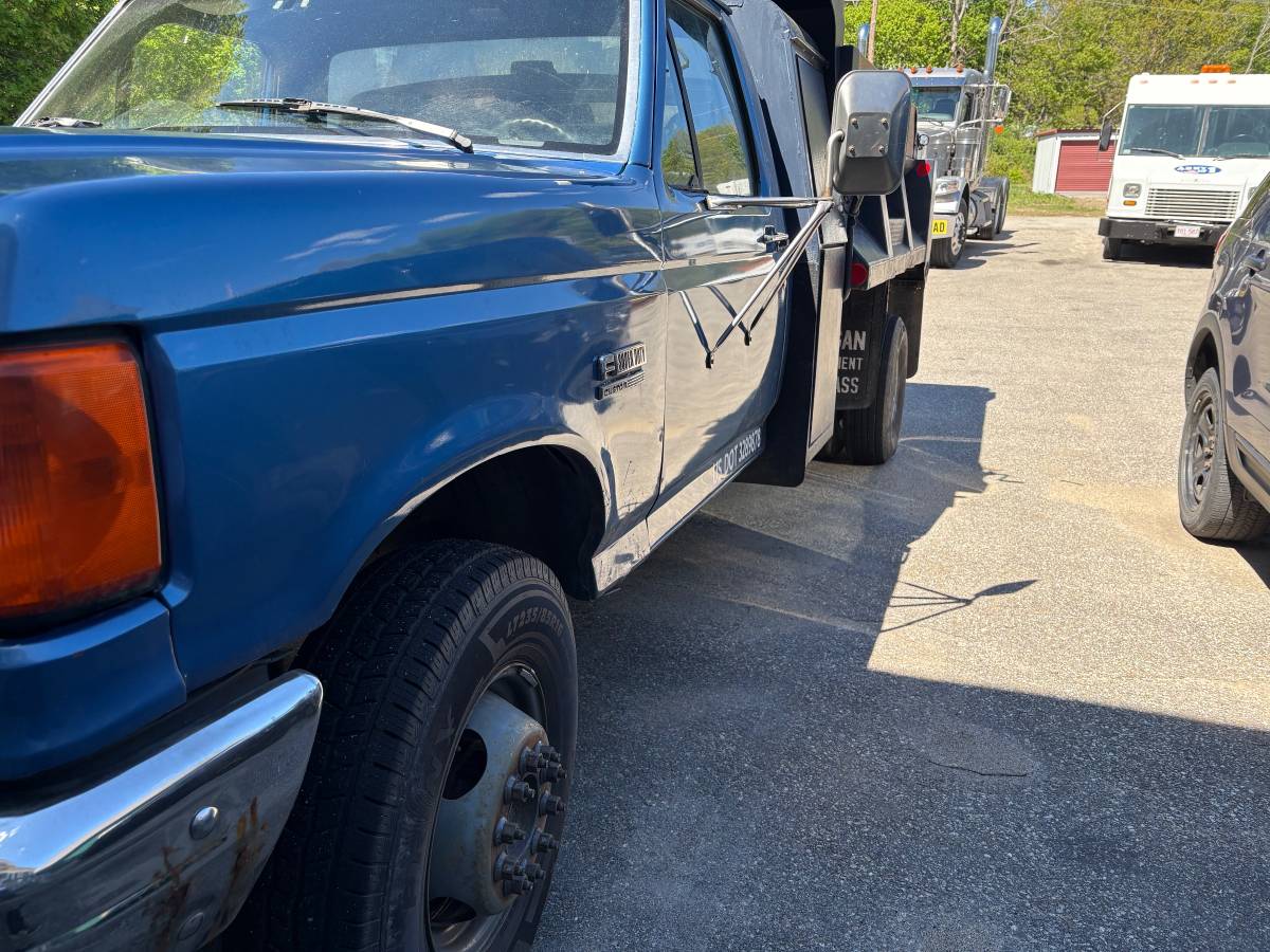 Ford-F450-1990