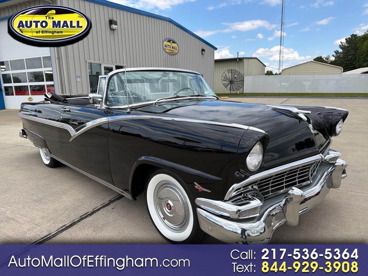 Ford Fairlane 1956
