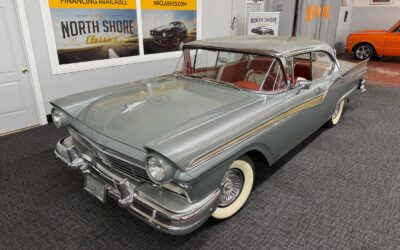Ford Fairlane 1957