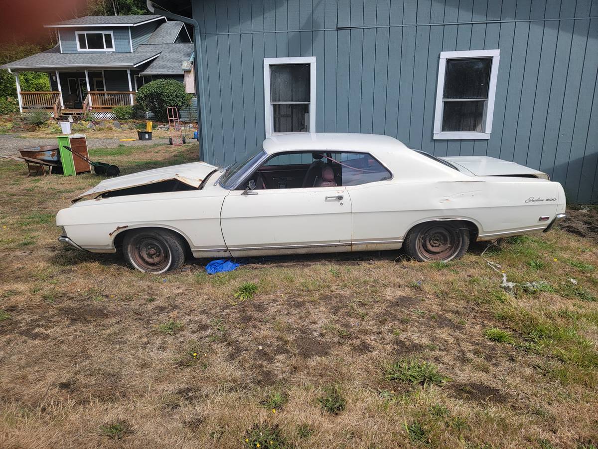 Ford-Fairlane-500-1969-white