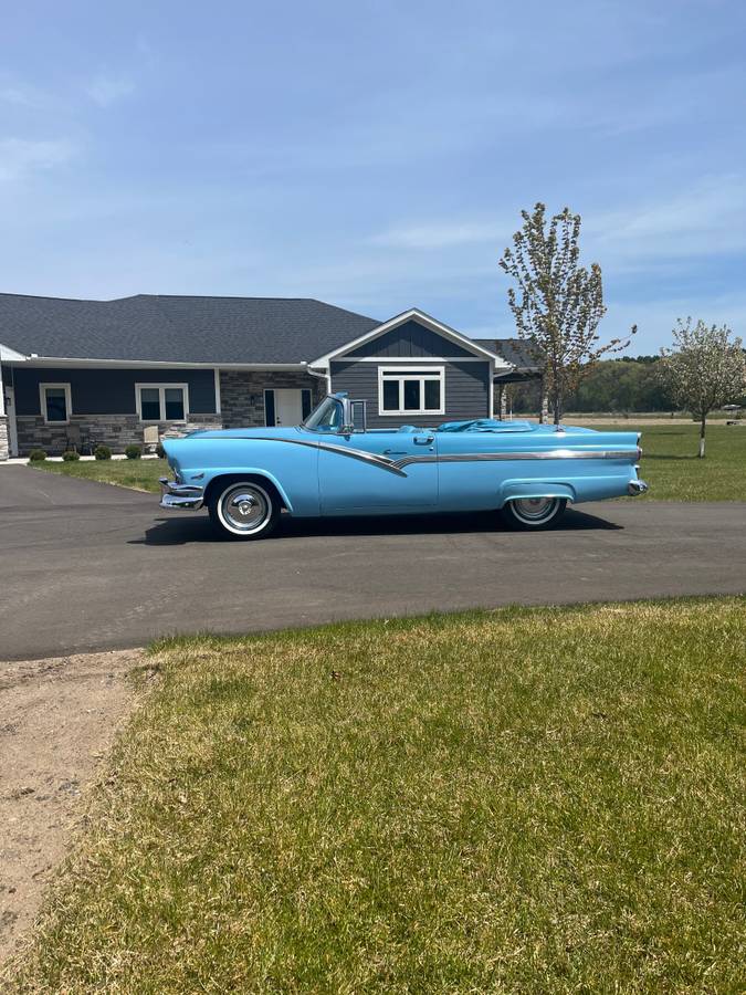 Ford-Fairlane-convertible-1956-blue