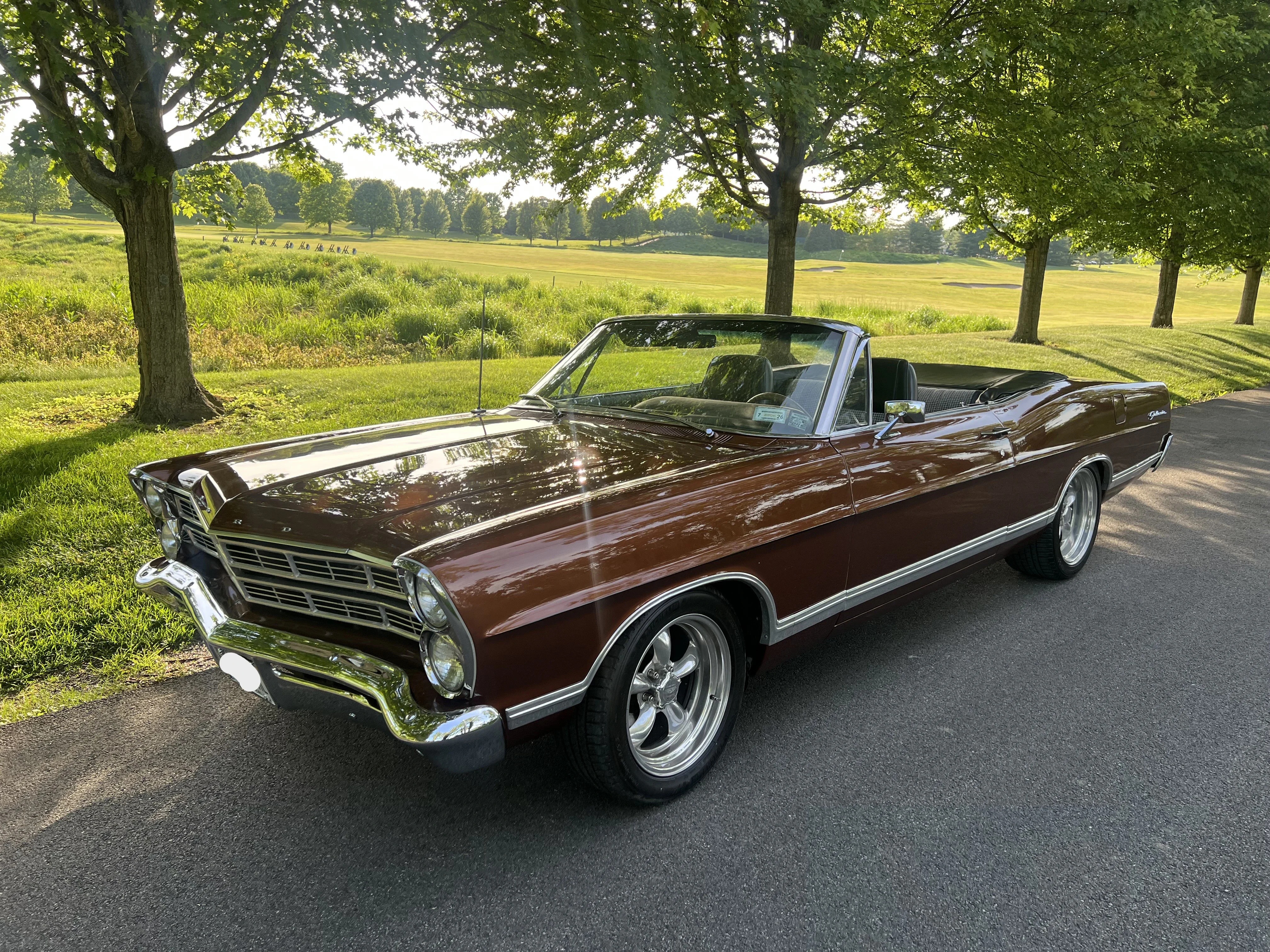 Ford-Galaxie-1967-Brown-Black