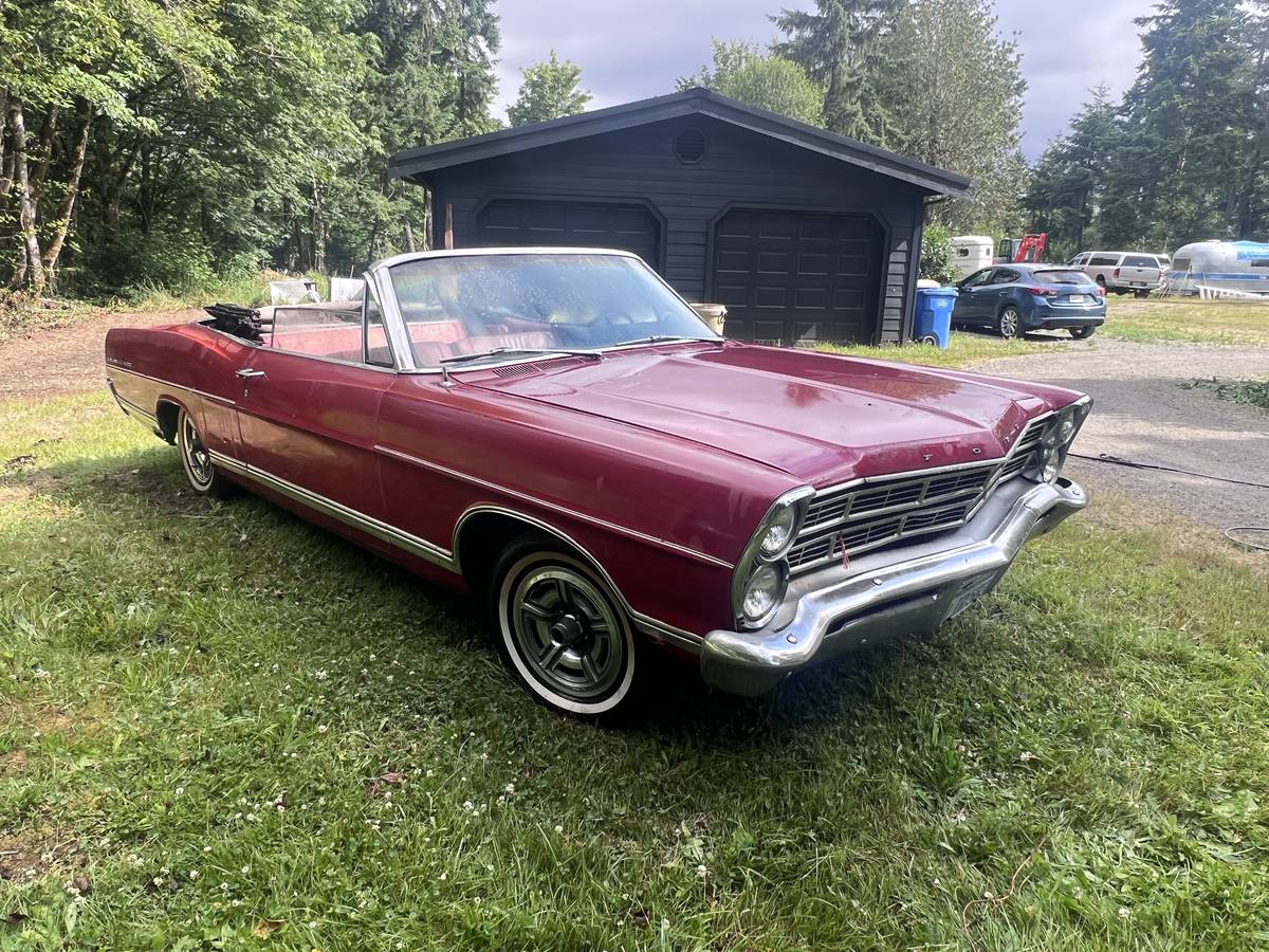 Ford-Galaxie-500-convertible-1967-red