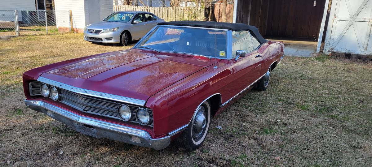 Ford-Galaxie-500-convertible-1969-red