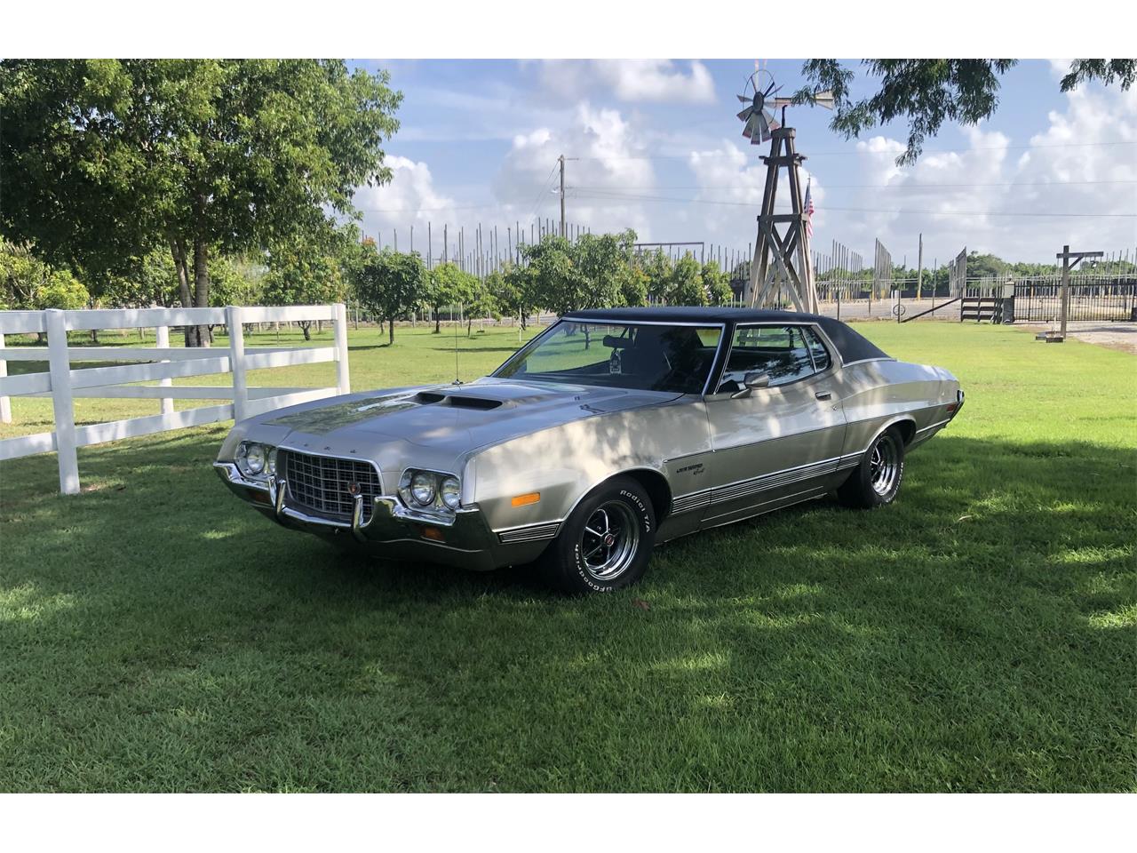 Ford-Gran-torino-1972-Pewter-Mist-A5-Black