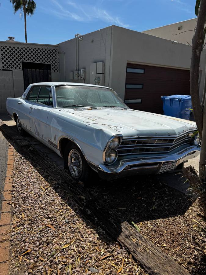 Ford-Ltd-–-390-v8-1967-blue