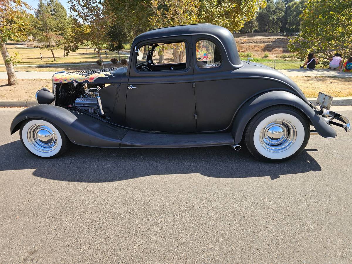 Ford-Model-40-cp-1934-black