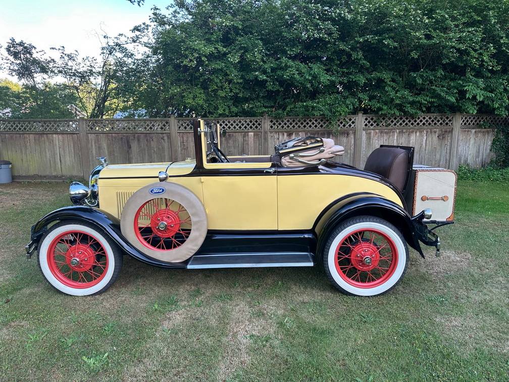 Ford-Model-a-convertible-1929-yellow