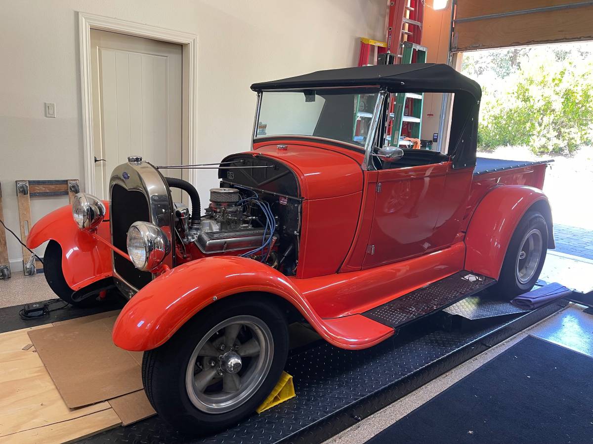 Ford-Model-a-pickup-1929-orange
