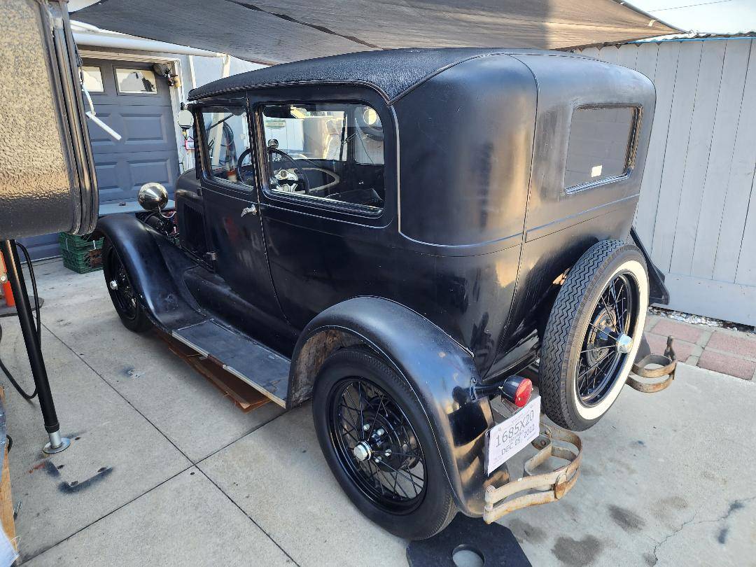 Ford-Model-a-squad-car-1929-black