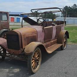 Ford-Model-t-convertible-touring-1926-black