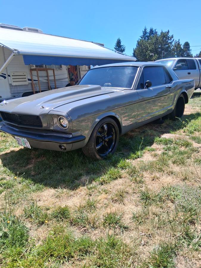 Ford-Mustang-1965