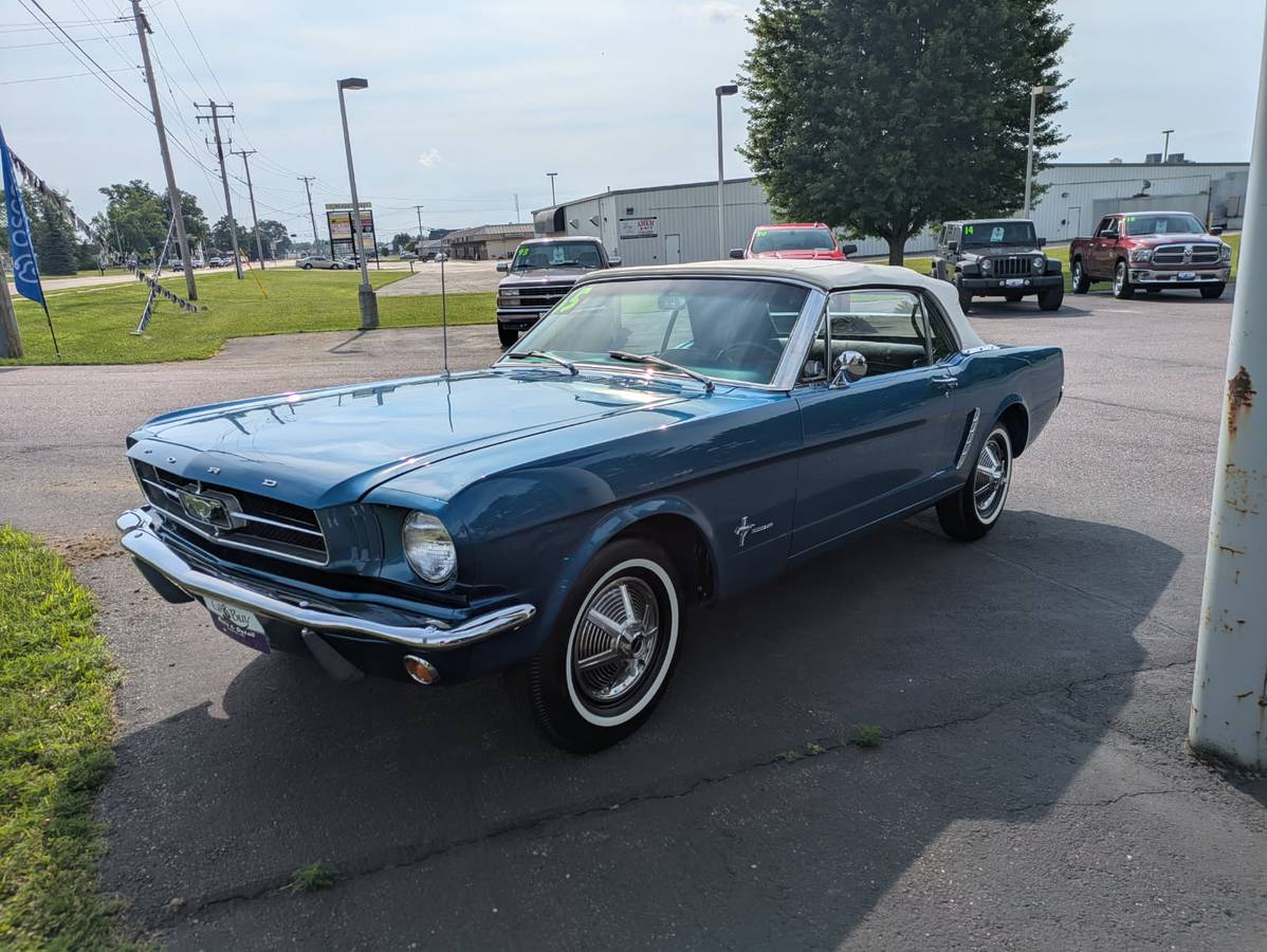 Ford-Mustang-1965