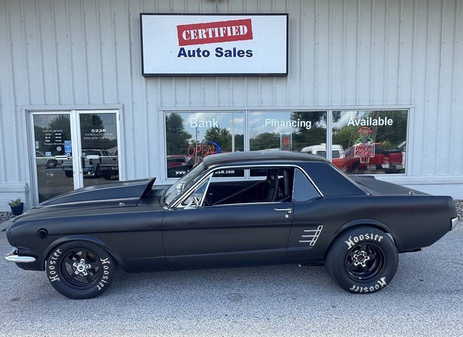 Ford-Mustang-1966-Black-Black