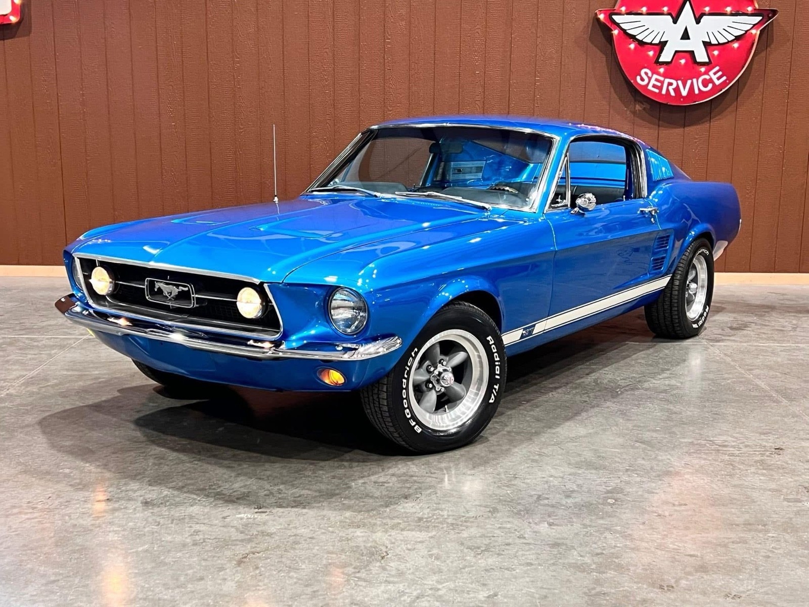 Ford-Mustang-1967